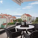 La * Promajna