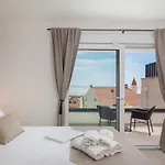 La Apartamento *