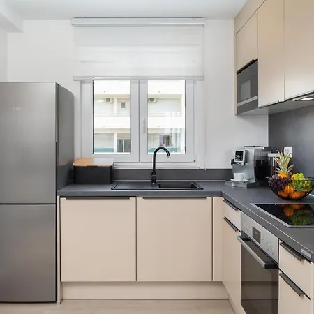 Apartment La