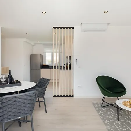 La Apartment Promajna